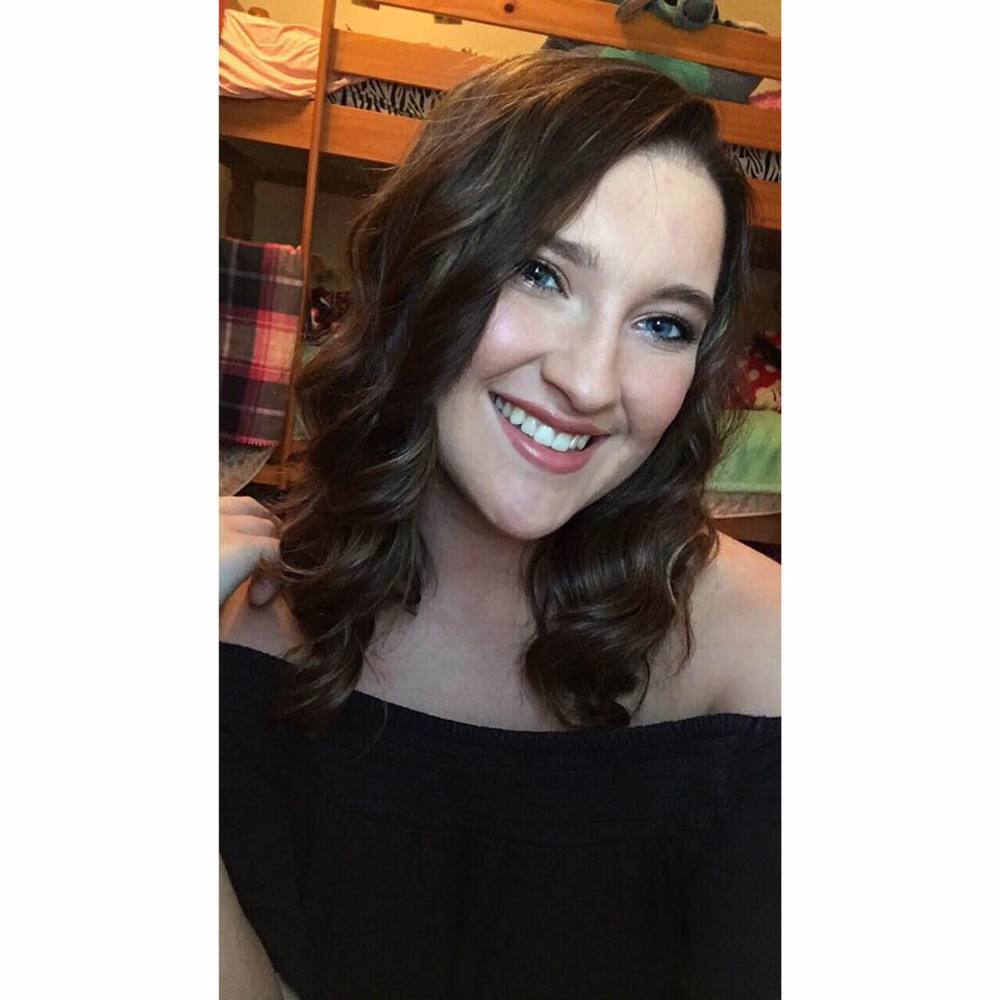 Meet your Posher, Michaela